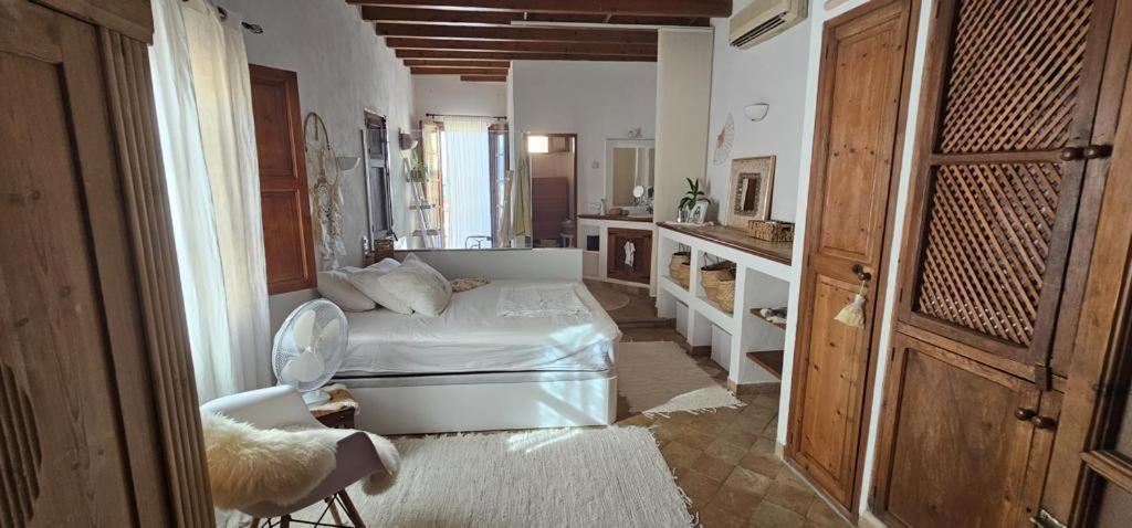 Single Family In * Andratx